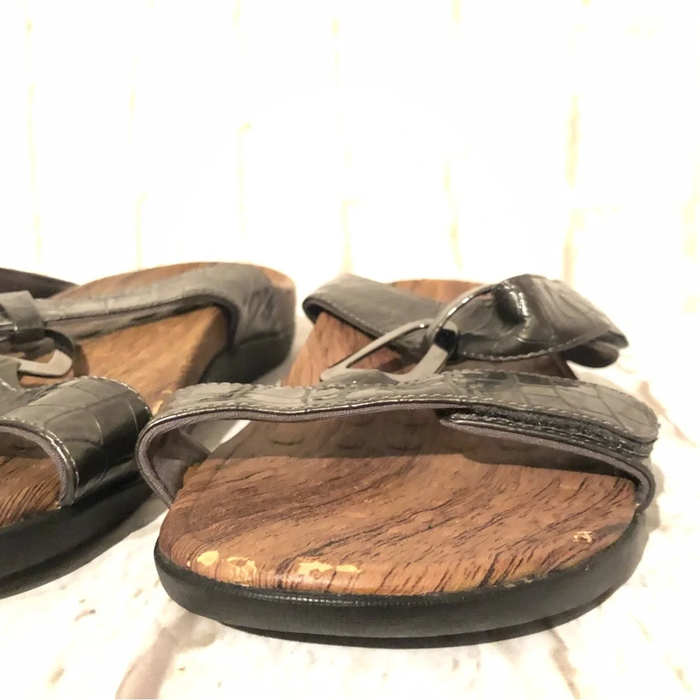 Othaheel Womens Flat Flip Flop Sandals Sz 11